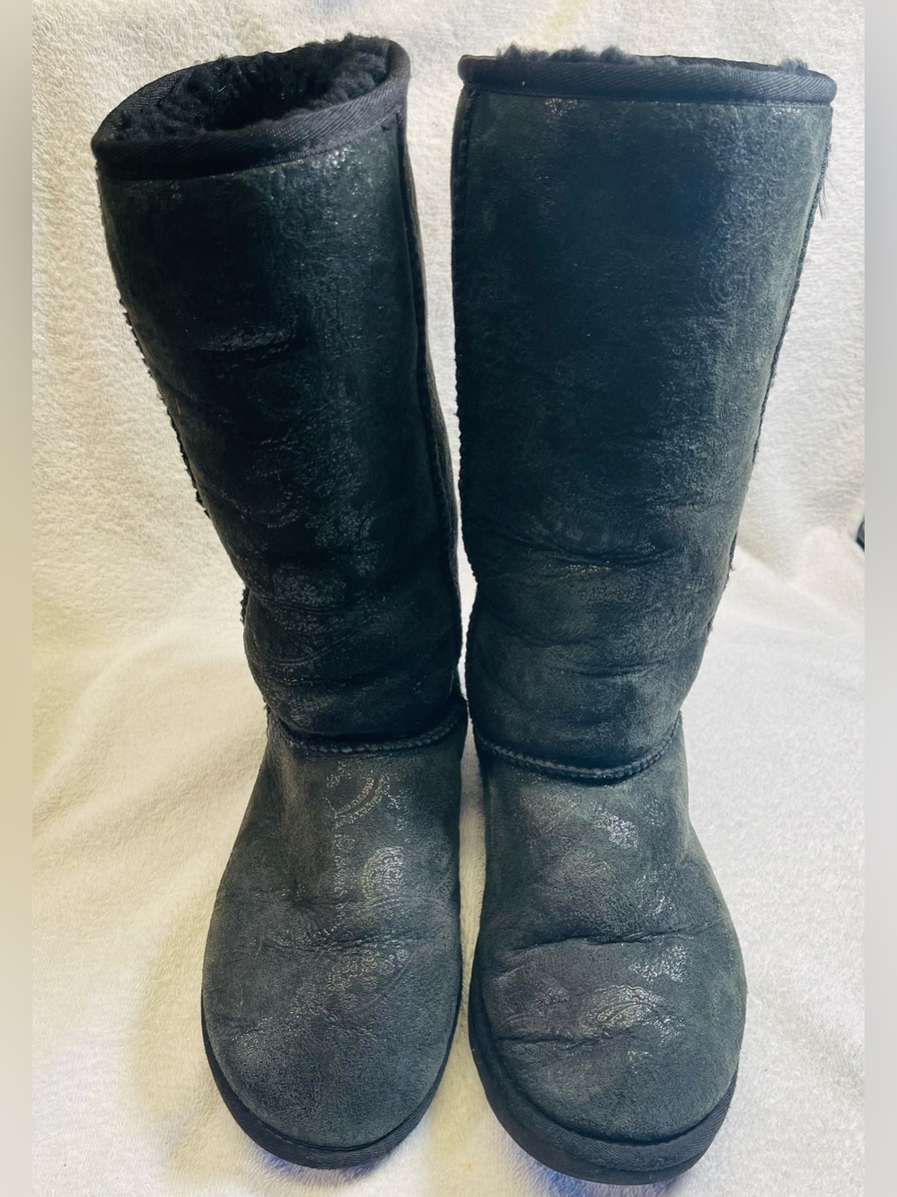 UGG Australia Classic Tall Paisley boots Sz 8 5852 Black